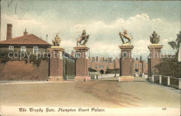 11750371 Hampton Court Palace The Trophy Gate Hampton - Herefordshire