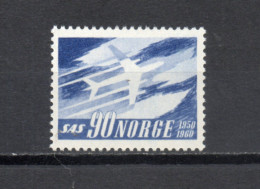 NORVEGE   N° 408   NEUF SANS CHARNIERE   COTE  1.25€    AVION - Unused Stamps