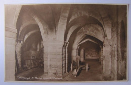 ROYAUME-UNI - ANGLETERRE - WARWICKSHIRE - WARWICK - St. Mary's Church - The Crypt - Warwick