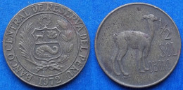 PERU - 1/2 Sol 1972 "Vicuña" KM# 247 Decimal Coinage (1893-1986) - Edelweiss Coins - Pérou
