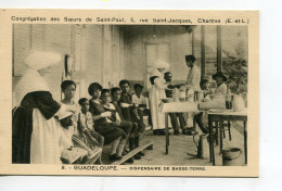 97 GUADELOUPE Dispensaire De BASSE TERRE Soeurs Et Familles Indigènes Soins  1930  D15 2022 - Basse Terre