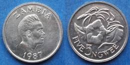 ZAMBIA - 5 Ngwee 1987 "Morning Glory" KM# 11 Decimal Coinage (1968-2013) - Edelweiss Coins - Zambie