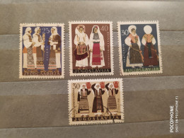 Yugoslavia	Costumes (F75) - Used Stamps