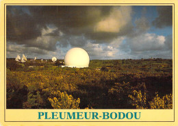 22 - Pleumeur Bodou - Le Radôme, Station De Télécommunications Et De Télévisions Spatiales - Pleumeur-Bodou