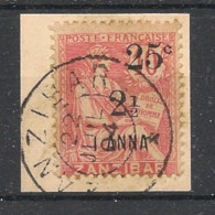 ZANZIBAR - 1904 - N°YT. 64 - Type Mouchon 25c Et 2 1/2 Sur 10c Rose - Oblitéré Sur Fragment / Used - Gebraucht