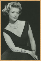 Simone Simon (1911-2005) - French Actress - Cat People - Signed Nice Photo - COA - Acteurs & Toneelspelers