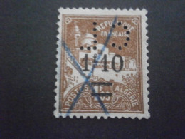 ALGERIE ALGERIA 76 CL10 PERFORATION PERFORES PERFORE PERFIN PERFINS PERFORATION PERFORIERT LOCHUNG PERFO PERCE PERFORADO - Oblitérés