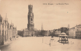 BRUGES - LA GRANDE PLACE - Cafés, Hôtels, Restaurants