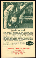 U.S.A.(1961) Gardeners Putting Fertilizer In Spreader. 3 Cent Postal Card With Advertising For "Scotts Turf Builder" Fro - 1961-80