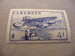 TIMBRE  CAMEROUN  POSTE  AÉRIENNE     N  6         COTE  0,50  EUROS    NEUF  TRACE  CHARNIERE - Luftpost