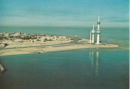 KUWAIT - KUWAIT BAY AND THE TOURIST TOWERS - Koeweit
