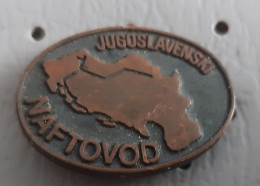 YUgoslav Oil Pipe Line Naftovod Yugoslavia Pin - Carburantes