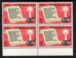 NORFOLK ISLAND 1967 5c "CHRISTMAS" SELVEDGE BLOCK OF (4)   MNH - Norfolk Island