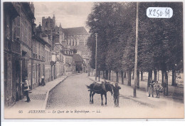 AUXERRE- LE QUAI DE LA REPUBLIQUE - Auxerre