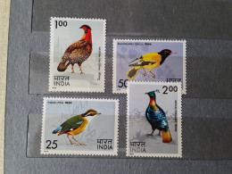 1975	India	Birds (F76) - Unused Stamps