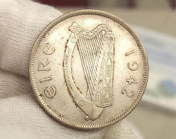 Irlanda Ireland 2 Shillings 6 Pence 1942 Km 16 Plata - Irlande