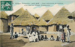 Haute Guinée , Cour Interieur D'une Maison De Chef De Village ( Toumanéa ) , * 360 56 - Guinée Française