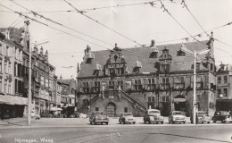 4905 202 Nijmegen, Waag. (Fotokaart.) (Onder En Boven Punaisegaatjes.)  - Nijmegen