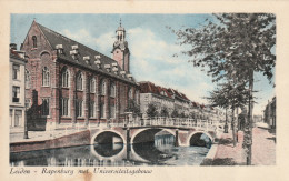 4905 315 Leiden, Rapenburg Met Universiteitsgebouw.   - Leiden