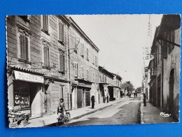 La Londe Des Maures , Avenue Foch , Commerce De Journeux - Altri & Non Classificati