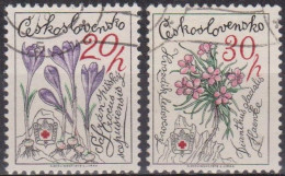Secours En Montagne - TCHECOSLOVAQUIE - Fleurs, Flore - Crocus, Oeillet Des Glaciers - N° 2329-2330 - 1979 - Used Stamps