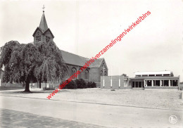 Kerk En Parochiezaal - Peer - Peer