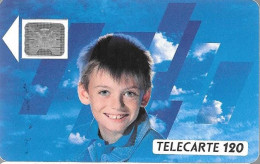 CARTE-PUBLIC-F102A-120U-SC5 An-1989-VISAGE D ENFANT-V° 6 Pe 108663-UTILISE-TBE-RARE - 1989