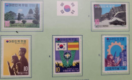 EL)1972 SOUTH KOREA, 2 TOURIST STAMPS, CAMPAIGN FOR NATIONAL UNIFICATION, RETURN OF THE SOUTH KOREAN ARMED FORCES FROM S - Corée Du Sud