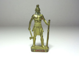 [KNR_0133] KINDER, 1994 - Famous Indian Chiefs > PONTIAC / SCAME (40 Mm, Gold) - Figurine In Metallo