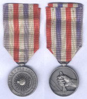 Médaille D'Honneur Des Cheminots - Nominative 1945 - France