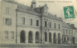 60 , NANTEUIL-LE-HAUDOIN , Place De La Republique , * 426 63 - Nanteuil-le-Haudouin