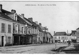 Conlie Un Coté De La Place Des Halles - Conlie