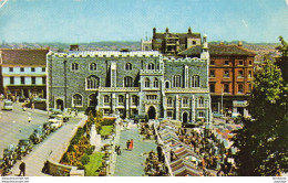 ENGLAND  NORWICH The Guildhall And Garden Of Remembrance - Norwich