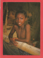 C.P.M.  « SIERRA LEONE  » La Petite Sirène  - Jolie Photo   X2phots - Sierra Leone