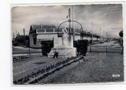 Tremblay Les Gonesse.  Monument Aux Morts. Edit Alfa N° 704. Postée 1964. - Tremblay En France