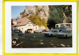 Grottes De Lacave.   Lot D46  Oldtimer.   Peugeot 304 Break  Citroen 2cv ...  Edit Domene  - Lacave