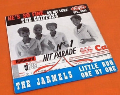 Vinyle 45 Tours  The Chiffons / The Jarmels  He's So Fine / Little Bug  (1963) - Andere & Zonder Classificatie