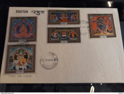 BHUTAN 1969 RELIGIOUS THANKA PAINTINGS BUDHA - SILK CLOTH Unique 5v Stamps Set On FDC, As Per Scan - Bhoutan