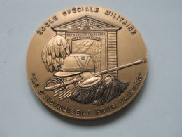 Médaille Ecole Spéciale Militaire- "Ils S'instruisent Pour Vaincre"  **** EN ACHAT IMMEDIAT **** - France