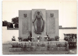 JARNY  Monument Des Déportés. (Statuaire Et Granitier: Cochinaire à Nancy-Thionville) Edit Cim - Jarny