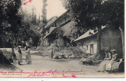 Albens Aux Environs Animée Intérieur Du Village - Albens