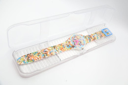 Watches : SWATCH - Sprinkled - Nr. : ASUOW705 - Oversized - Original With Box - Running - Excelent - 2013 - - Montres Modernes