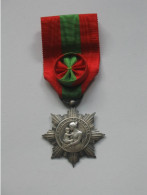 Médaille/décoration  Civile - Famille Française - Ministère De L'hygiène   *** EN ACHAT IMMEDIAT *** - Frankreich