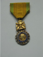 Médaille/décoration - Médaille Militaire     **** EN ACHAT IMMEDIAT **** - France