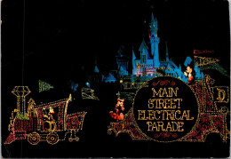 31-12-2023 (3 W 17) USA - Disneyland - Main Street Electrical (light Parade At Night) - Disneyland