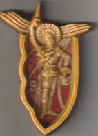 *** MILITARIA ***  Céramique émaillée   9em REGIMENT DE CHASSEURS PARACHUTISTES / PAMIERS (Ariège) 16cm TTBE - Autres & Non Classés