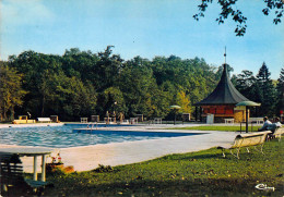 77 - Lésigny - Parc De Lésigny - Centre Sportif, La Piscine - Lesigny