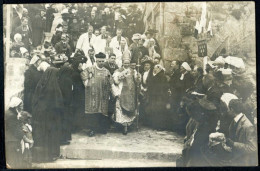 50 MONT ST MICHEL - PROCESSION DES 6 EVEQUES PARMIS LA FOULE DU MONT - CPA PHOTO - RARE - Le Mont Saint Michel