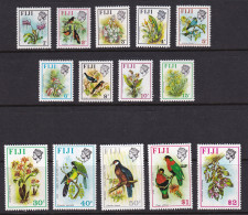 Fiji: 1975/77   QE II - Birds P/set   SG505-520   MNH - Fidji (1970-...)