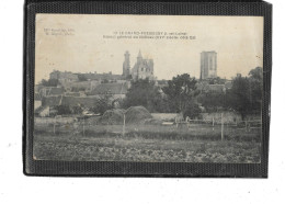 37- Le GRAND-PRESSIGNY - Une Vue Panoramique Du VILLAGE Et Du CHATEAU CoteEst - Le Grand-Pressigny